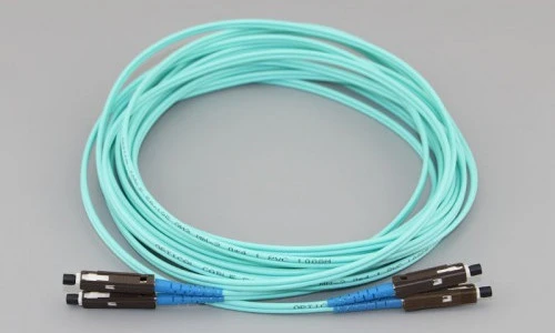 Kabel Patch MU Serat Optik